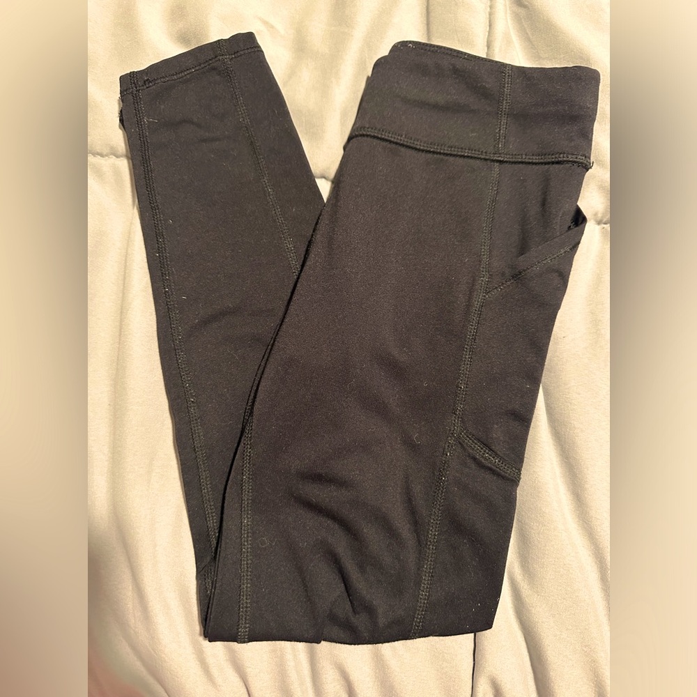 Black leggings
